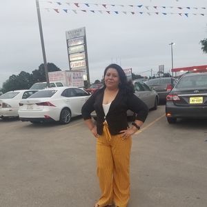 Meet your Posher, Sandra c